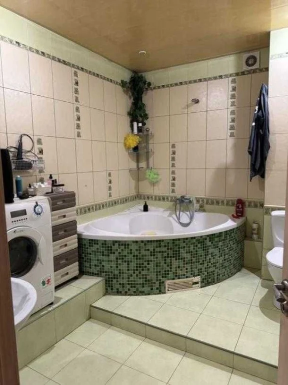 For Sale: 2-room apartment on Maselskogo Street.