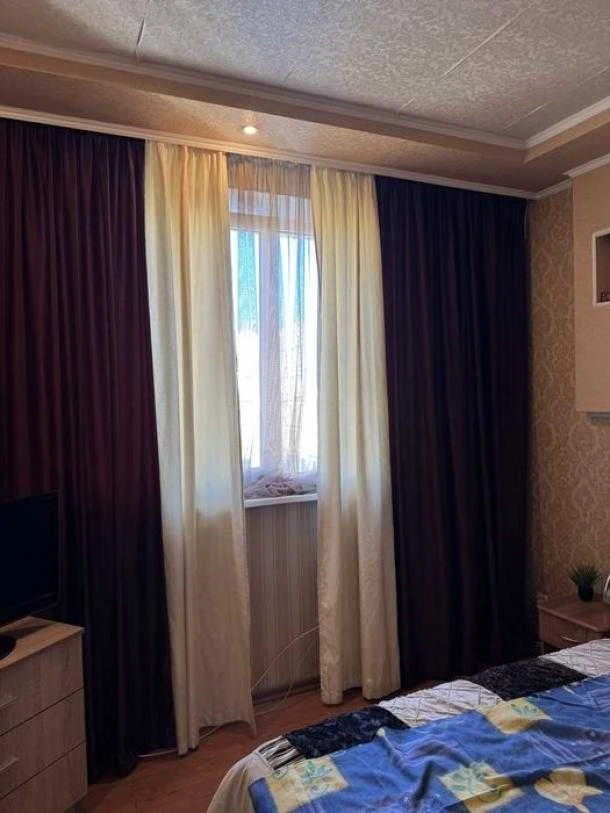 For Sale: 2-room apartment on Maselskogo Street.