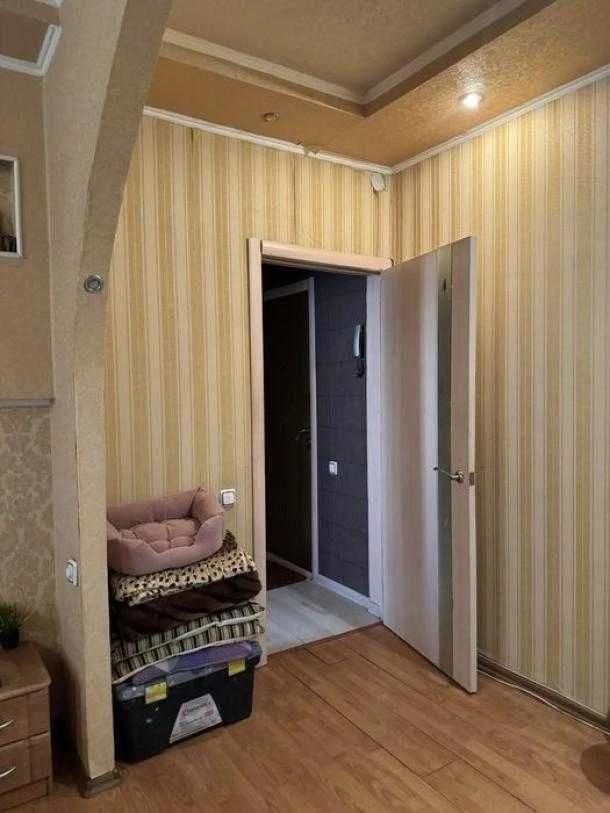 For Sale: 2-room apartment on Maselskogo Street.