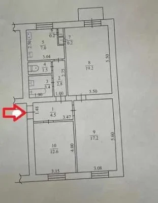 For Sale: Central 3-room Apartment – Stalinka – Poltavsky Shlyak