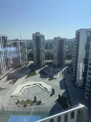 Квартира із панорамним виглядом на озеро! ЖК Манхеттен.