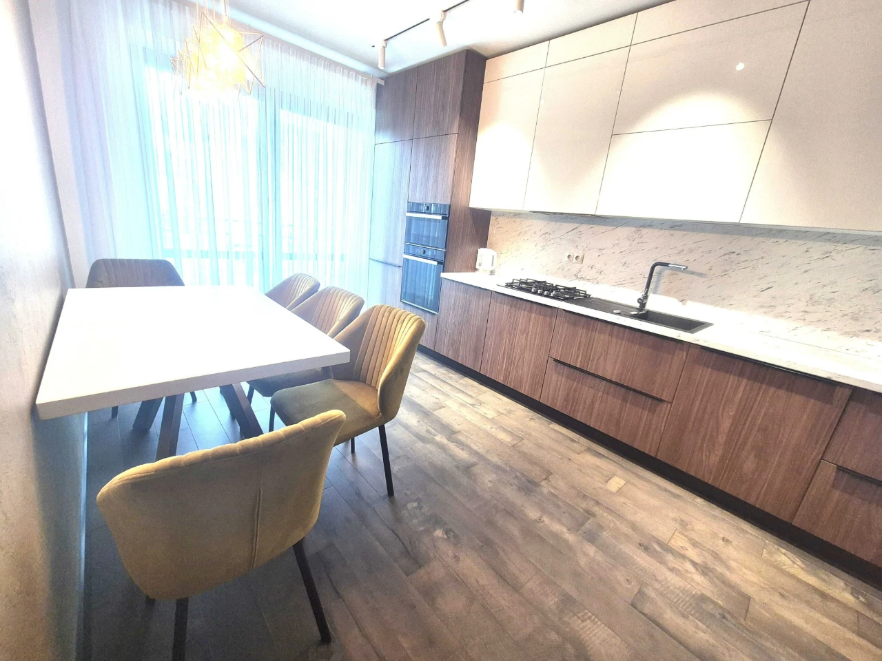 Modern apartment with renovation in a house near the lake. "HYDROPARK