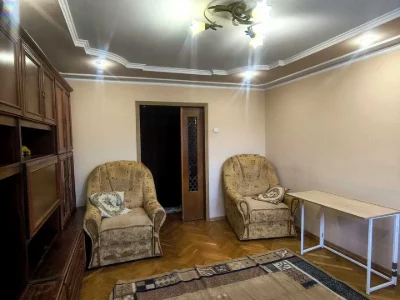 Квартира. Чернівці, Ентузіастів вул.