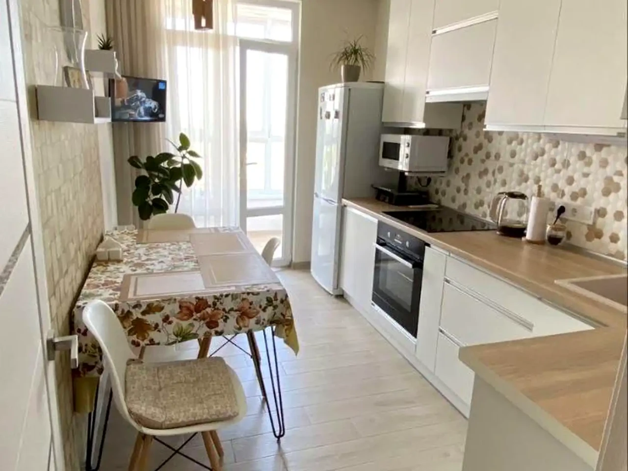 Apartment for rent - 1 room, 40 m² on the 27th/29th floor