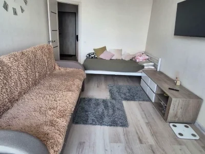 Apartment for rent - 1 room, 40 m² on the 27th/29th floor