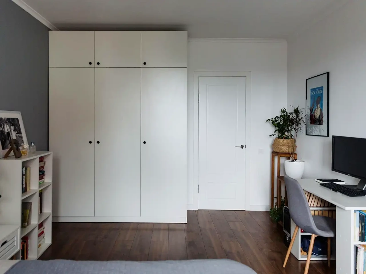 Apartment for Rent, 1-bedroom, 49 m² on the 25th floor.