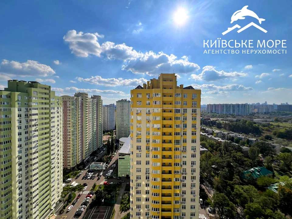 Квартира. Киев, улица Воскресенская