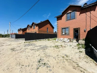Продам Будинок /Дуплекс з Ремонтом 105 кв.м. 4 кімнати 3 сот
