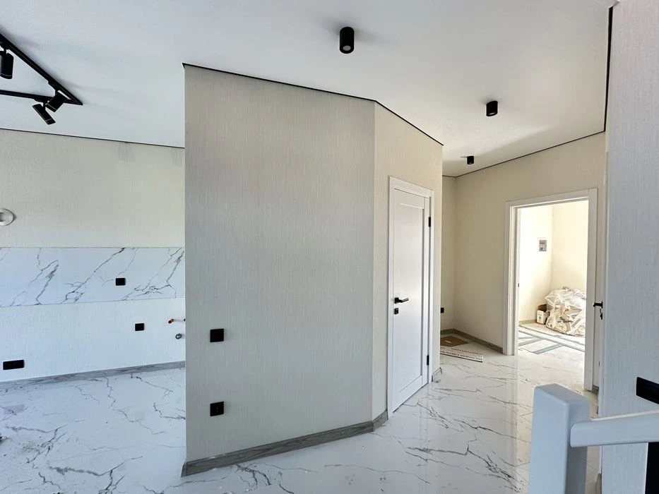 Продам Будинок /Дуплекс з Ремонтом 105 кв.м. 4 кімнати 3 сот