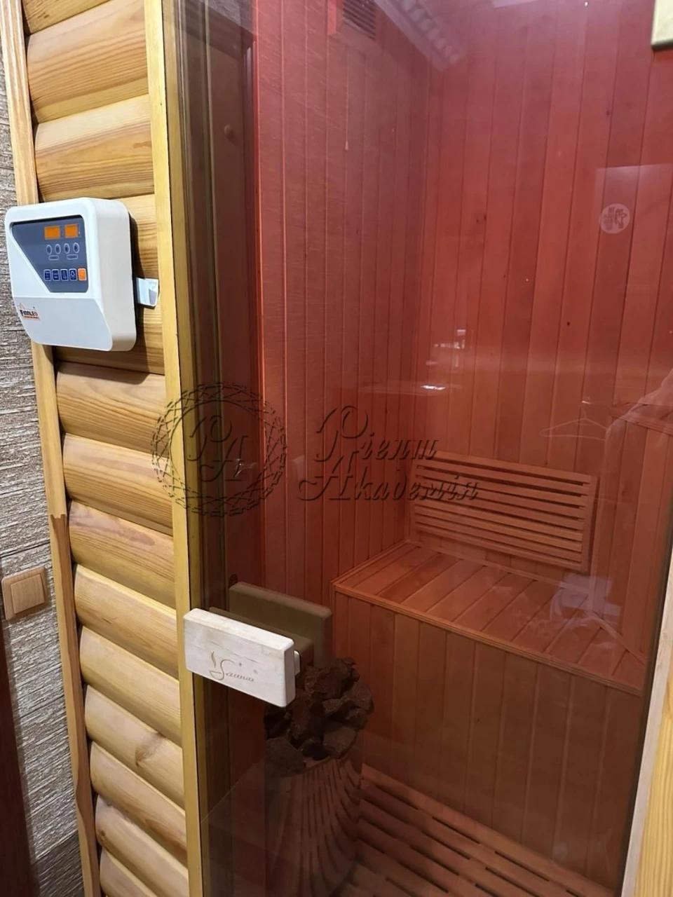 Sale of a 3-bedroom apartment at Chokolivsky Bulvari, 42A