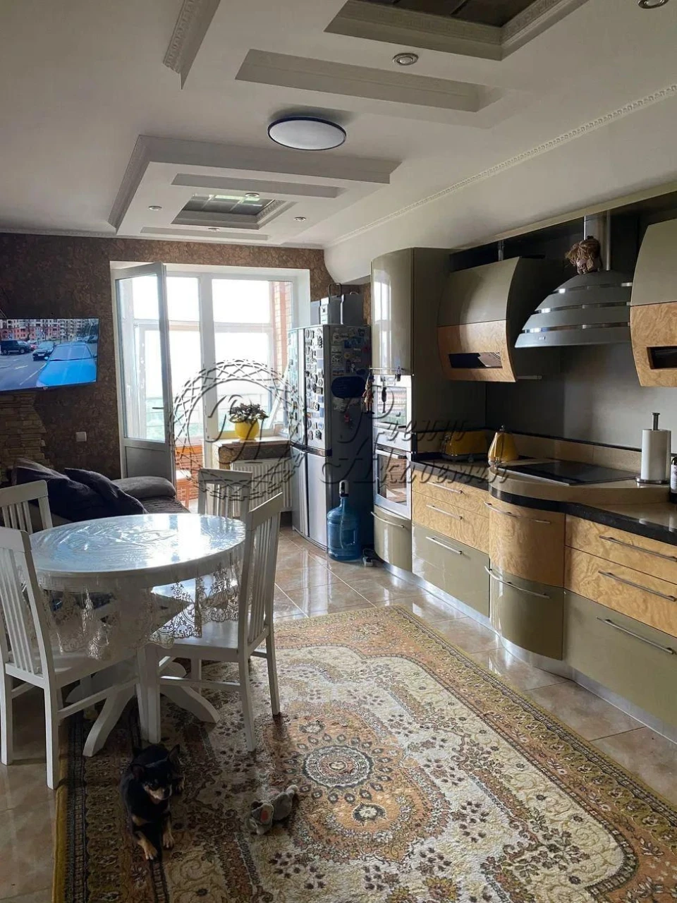 Sale of a 3-bedroom apartment at Chokolivsky Bulvari, 42A