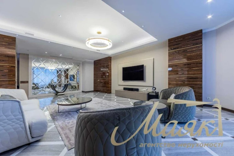 Продаж 4-кімнатної квартири 180м2 в ЖК PecherSky, Печерськ