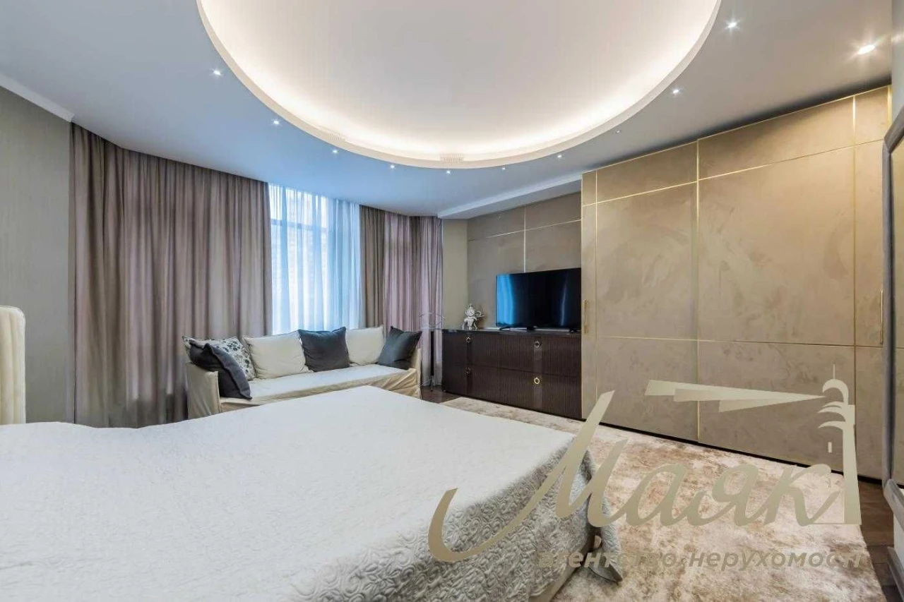 Продаж 4-кімнатної квартири 180м2 в ЖК PecherSky, Печерськ