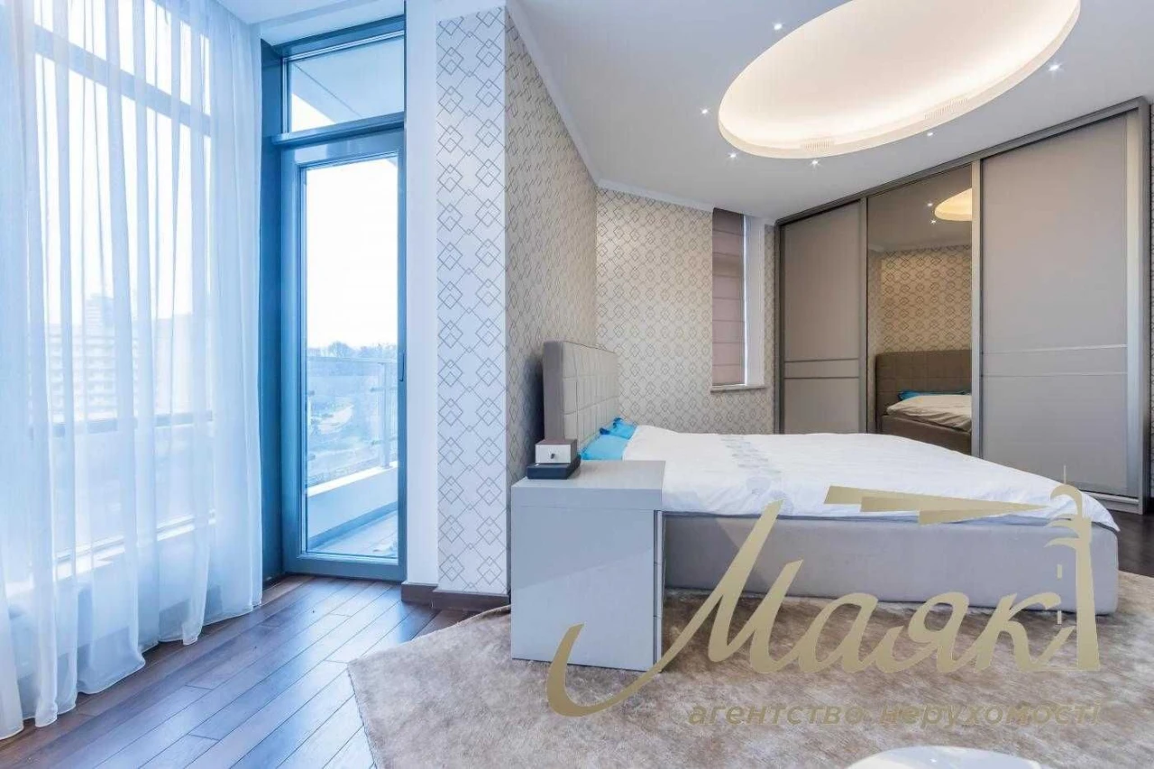 Продаж 4-кімнатної квартири 180м2 в ЖК PecherSky, Печерськ