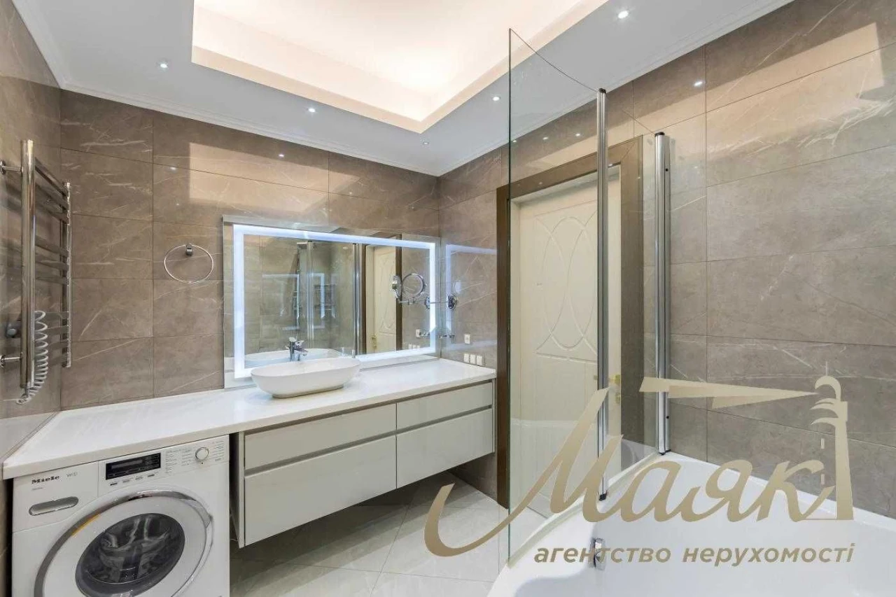 Продаж 4-кімнатної квартири 180м2 в ЖК PecherSky, Печерськ