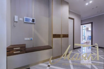 Продаж 4-кімнатної квартири 180м2 в ЖК PecherSky, Печерськ