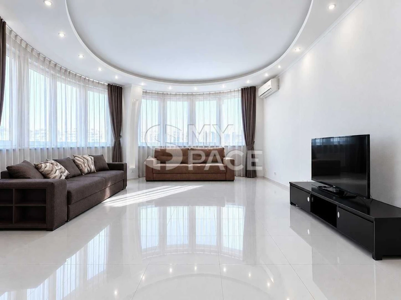 Best Offer! 3-bedroom apartment near Minsk Metro Station