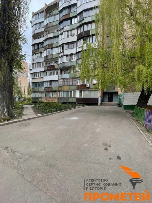 1-room apartment for sale, Zodchykh St., 56-A
