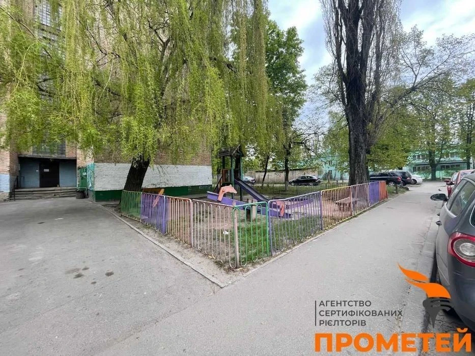 1-room apartment for sale, Zodchykh St., 56-A