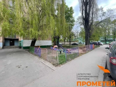 1-room apartment for sale, Zodchykh St., 56-A