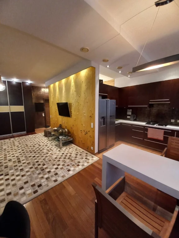 2 bedroom, 3/9. ЖК Садиба Чернишова (Чернишевського 50) + parking