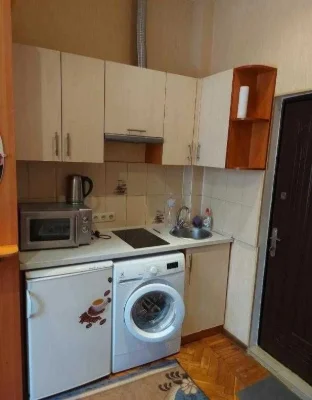 Apartment for Sale in the Sportivnaya Metro Area