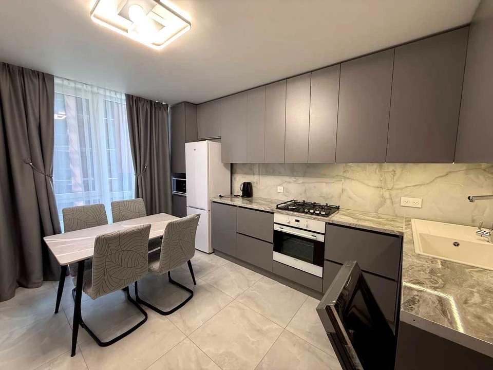 Apartment. Ivano-Frankivsk, Heroiv Mykolaeva Street