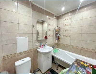 Продаж 2 ком кв Корабельный р-н пр.Корабелов 
Квартира дуже