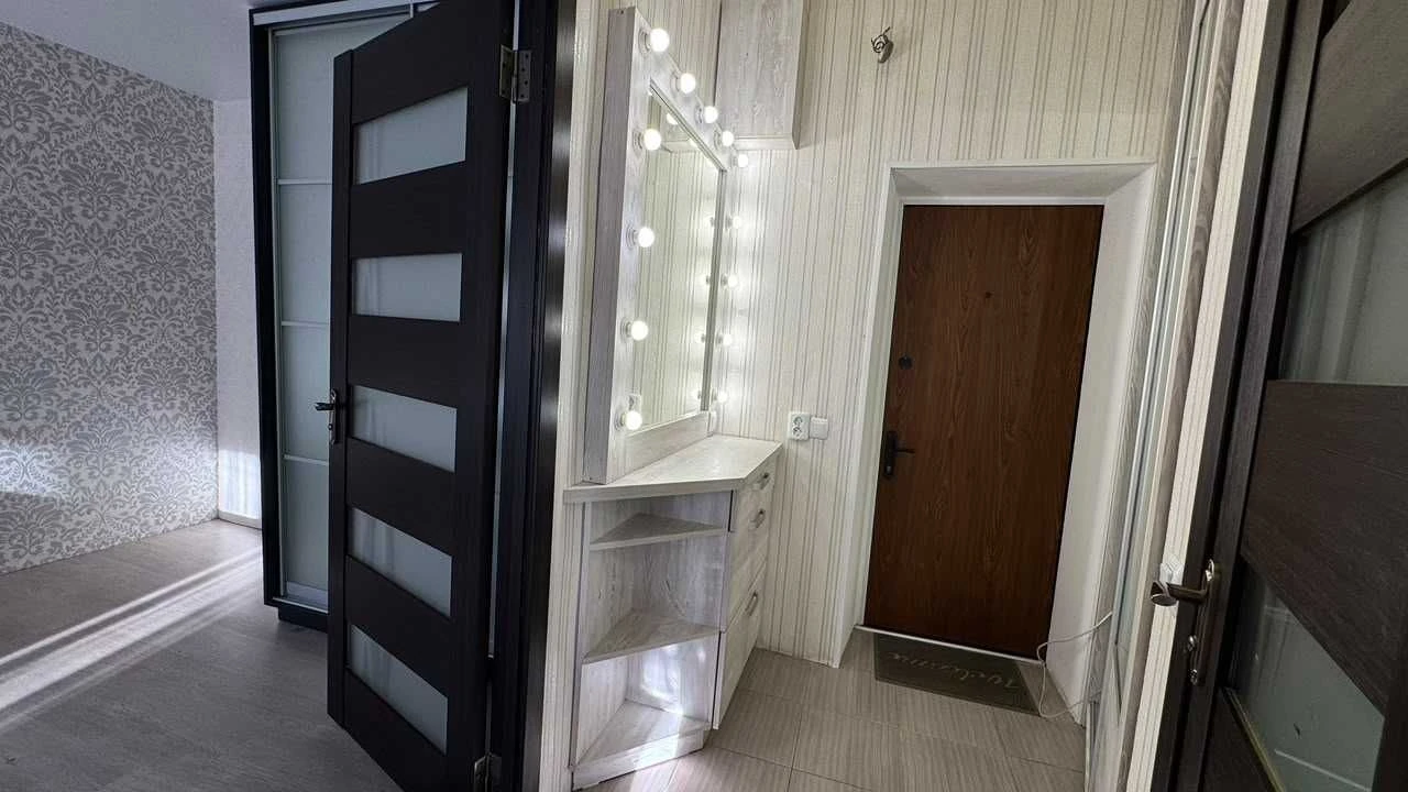Apartment for sale with European renovation, Petro Pavlovskaya area