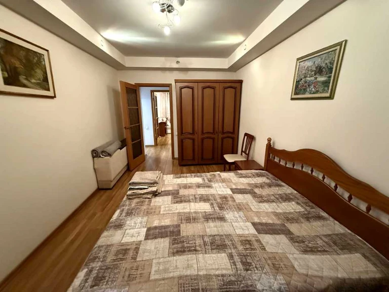 Квартира. Киев, Кловский узвиз