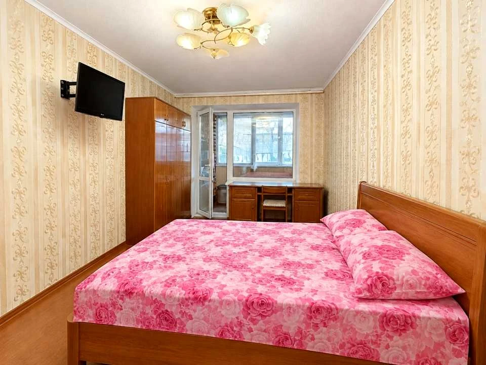 Квартира. Дніпро, Олександра Поля вул.