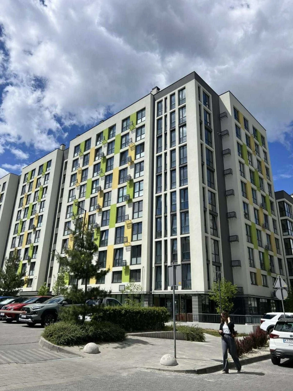 Продаж, 1 кімнатна,  вул. Угорська