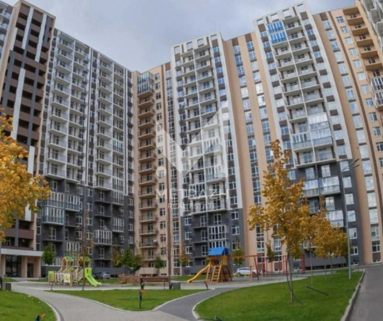 Продаж  простора 1-кімнатна квартира без ремонту в ЖК «Кришт