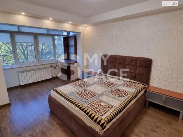 Sale of Apartment in the Left Bank Area