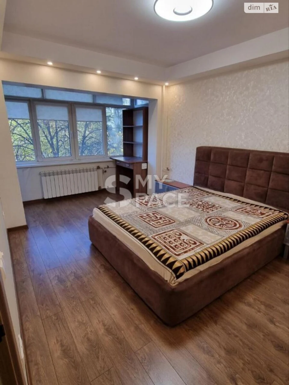 Sale of Apartment in the Left Bank Area