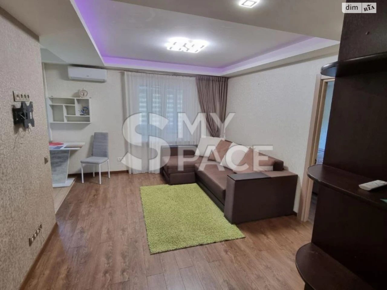 Sale of Apartment in the Left Bank Area