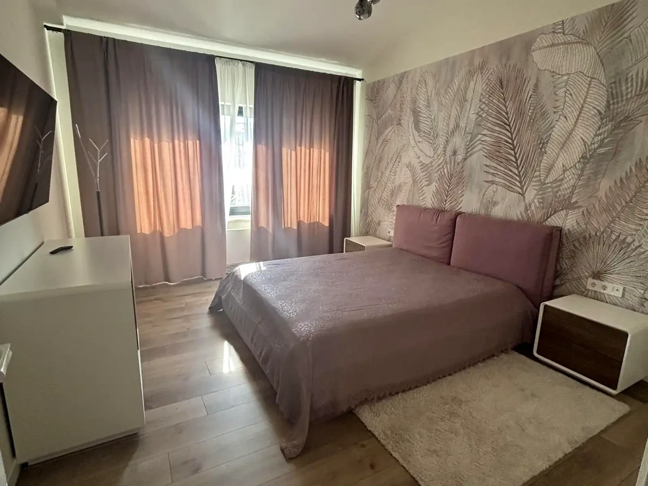 Rent a House 240 sq m 5 acres