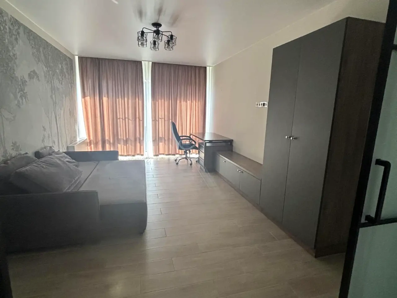 Rent a House 240 sq m 5 acres