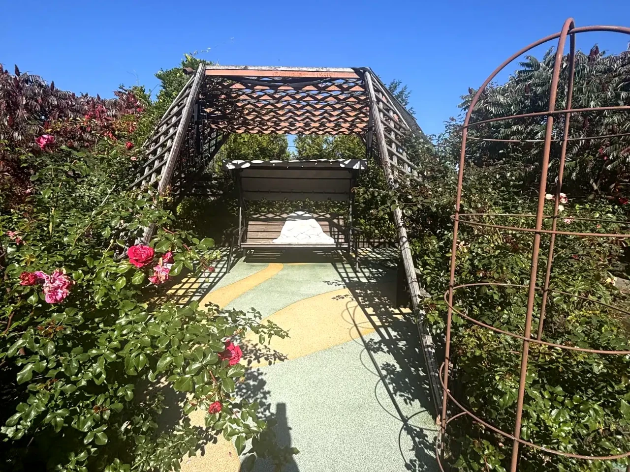 Rent a 290 m² 14 sot house