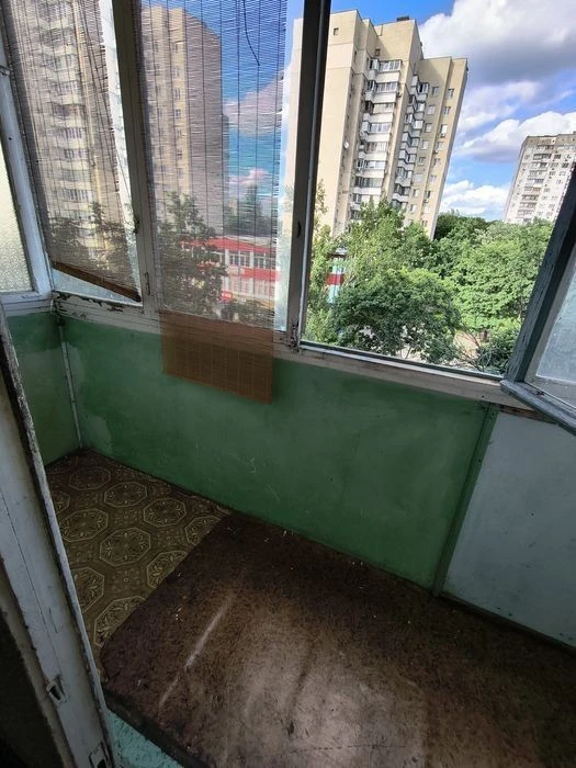 Продам однокомнатную квартиру в Киеве