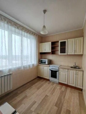 For Sale! 2-bedroom apartment, 52 sq m, in Oleksiyivka. Near the metro station, Peremoha.