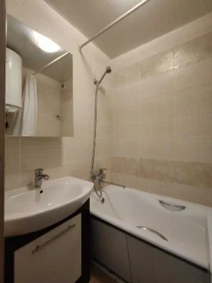 For Sale! 2-bedroom apartment, 52 sq m, in Oleksiyivka. Near the metro station, Peremoha.