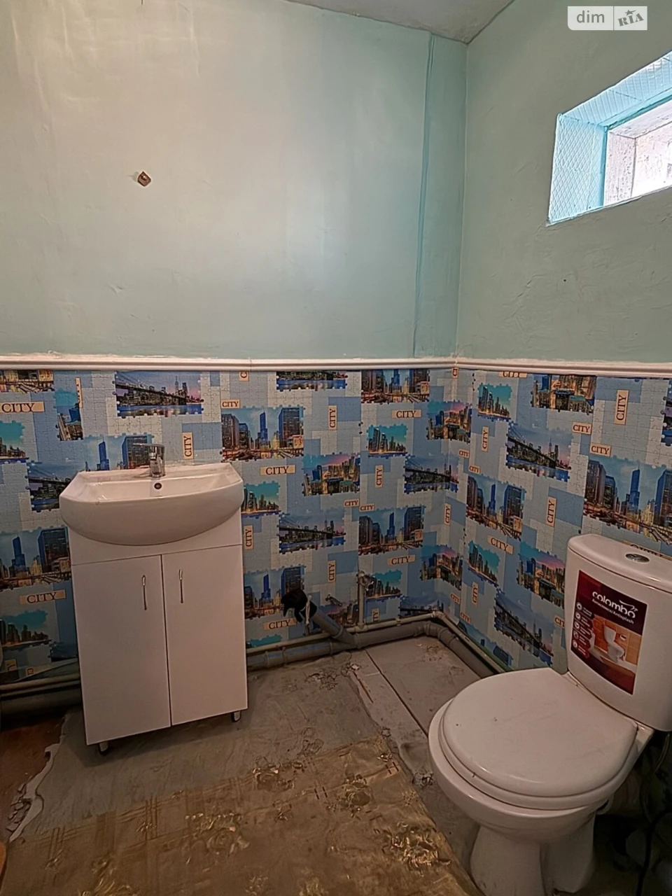 Sale of a House Section - Mariyanovka