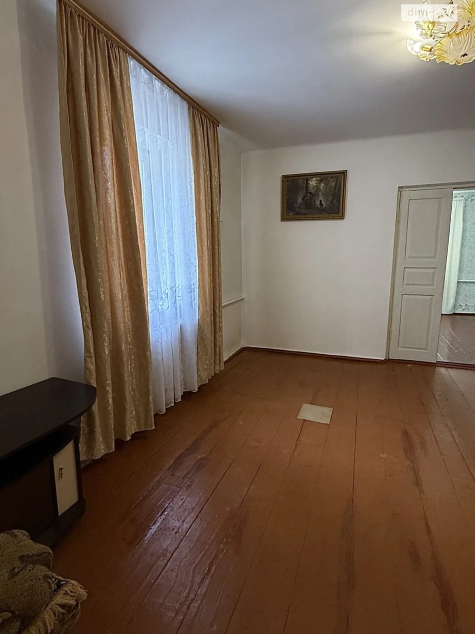 Sale of a House Section - Mariyanovka