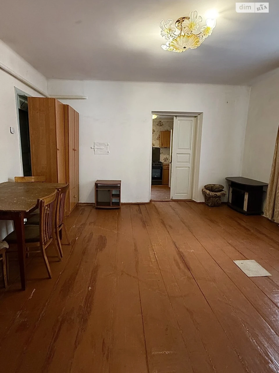 Sale of a House Section - Mariyanovka