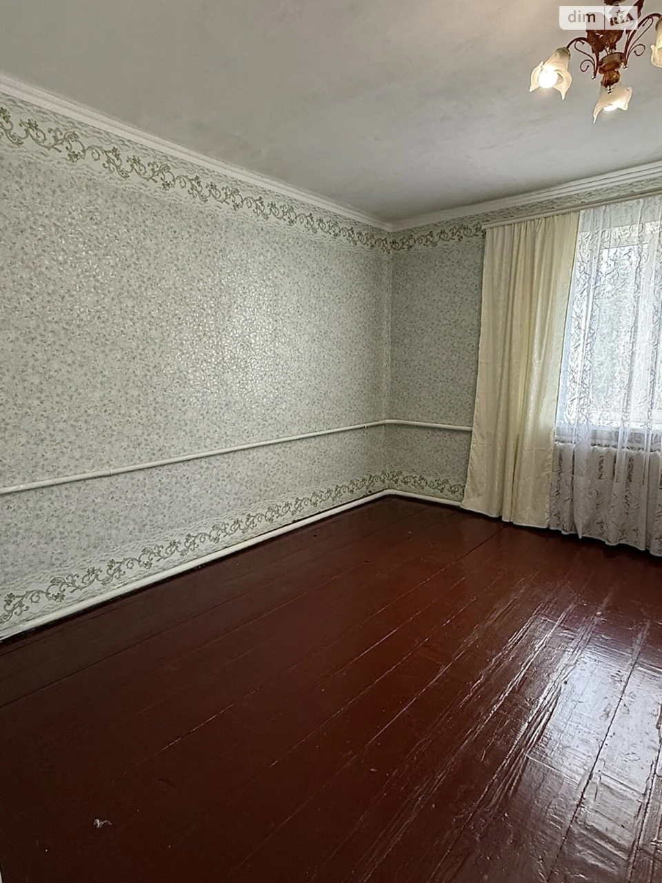 Sale of a House Section - Mariyanovka