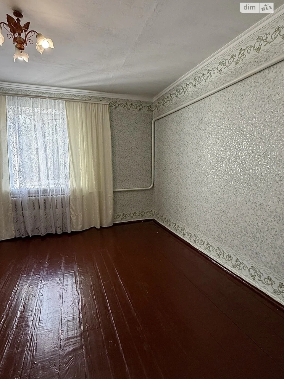 Sale of a House Section - Mariyanovka