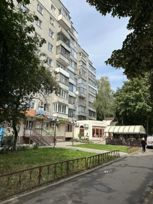 Продажа 3-комнатной коммерческой квартиры в Покровском Центре