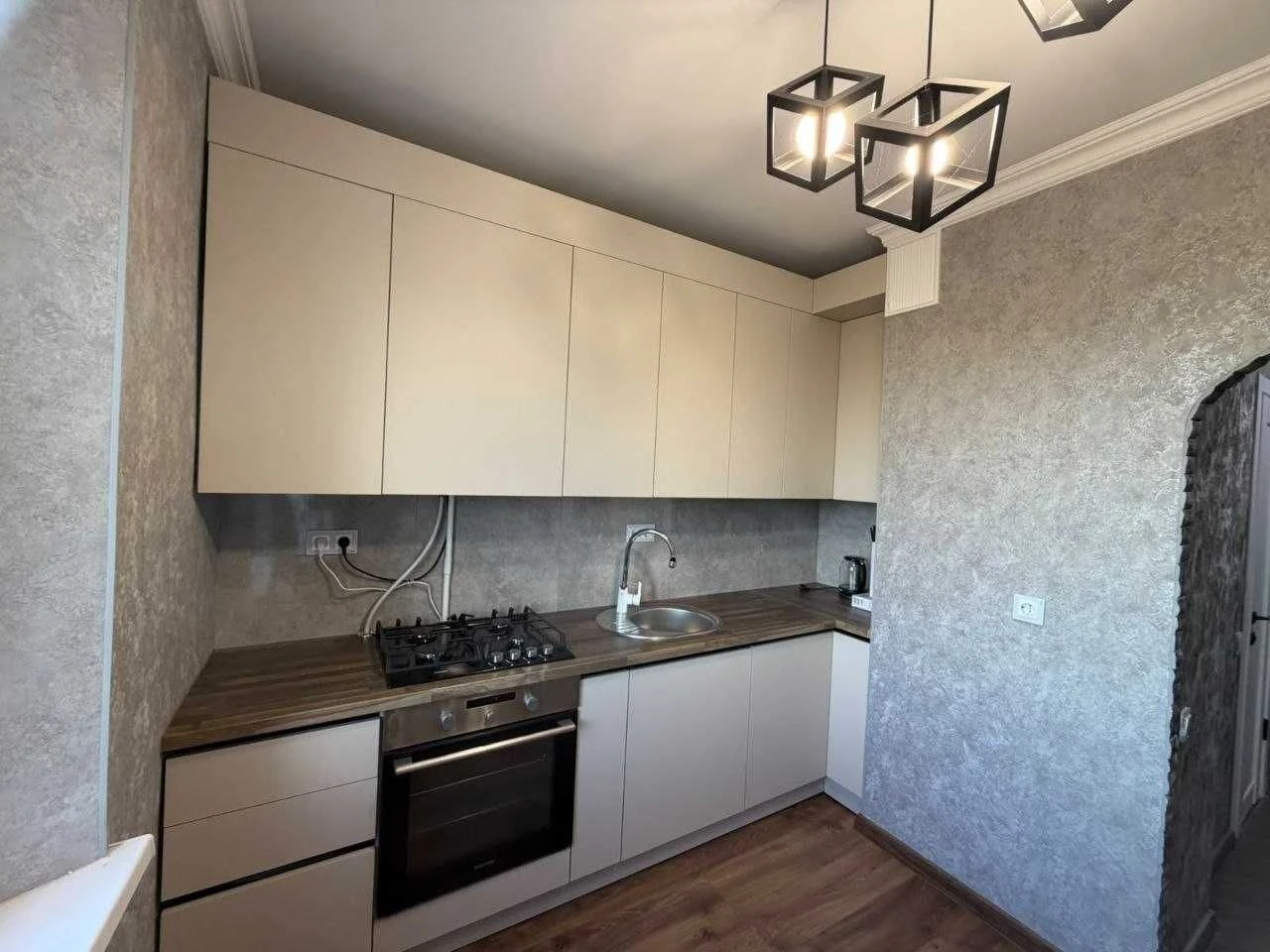 Urgent sale of a one-bedroom apartment!