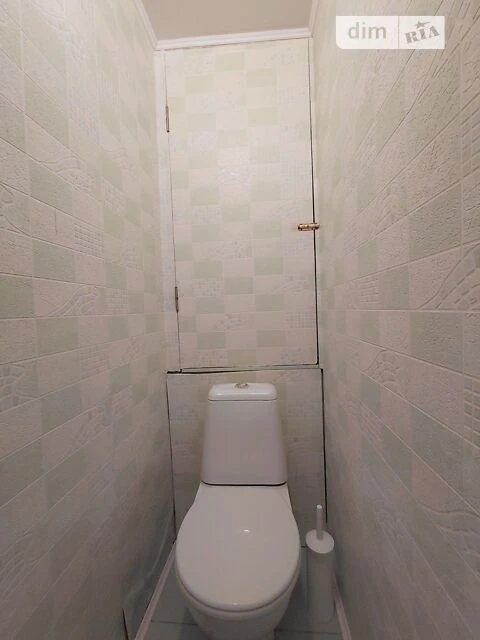 Sale of 1-room apartment 35 sq. m. on Volodymyr Ivasyuk Ave. 51